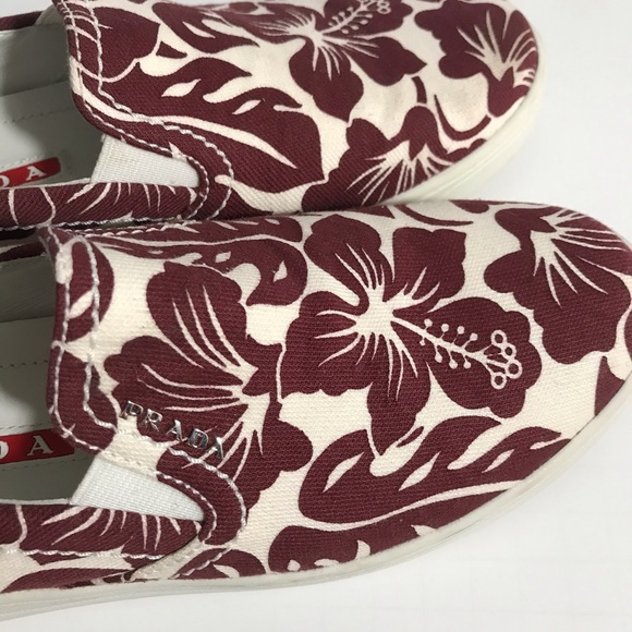 SOLD Prada Linea Rossa Floral-Printed Slip-On - Picture 5 of 7